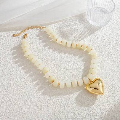 Women's Exaggerated Beaded Necklace, Gold Fluffy Heart-Shaped Choker Necklace, Colorful Resin Bead Heart Pendant Necklace, Fashion Jewelry | SHEIN