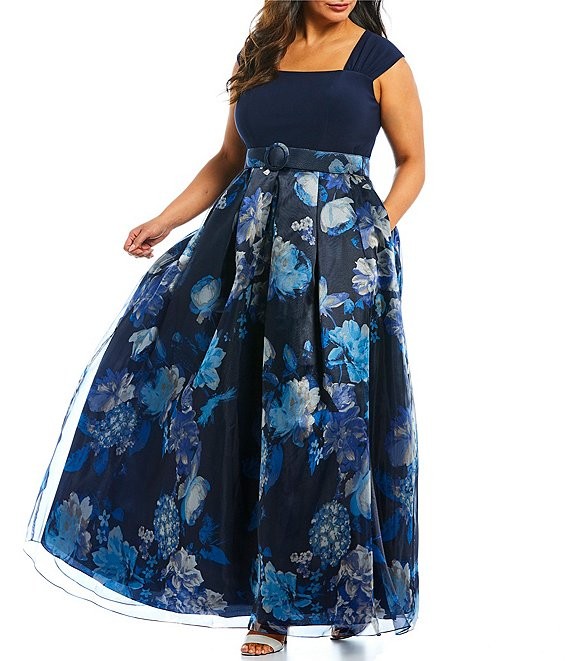 plus size casual wedding guest attire