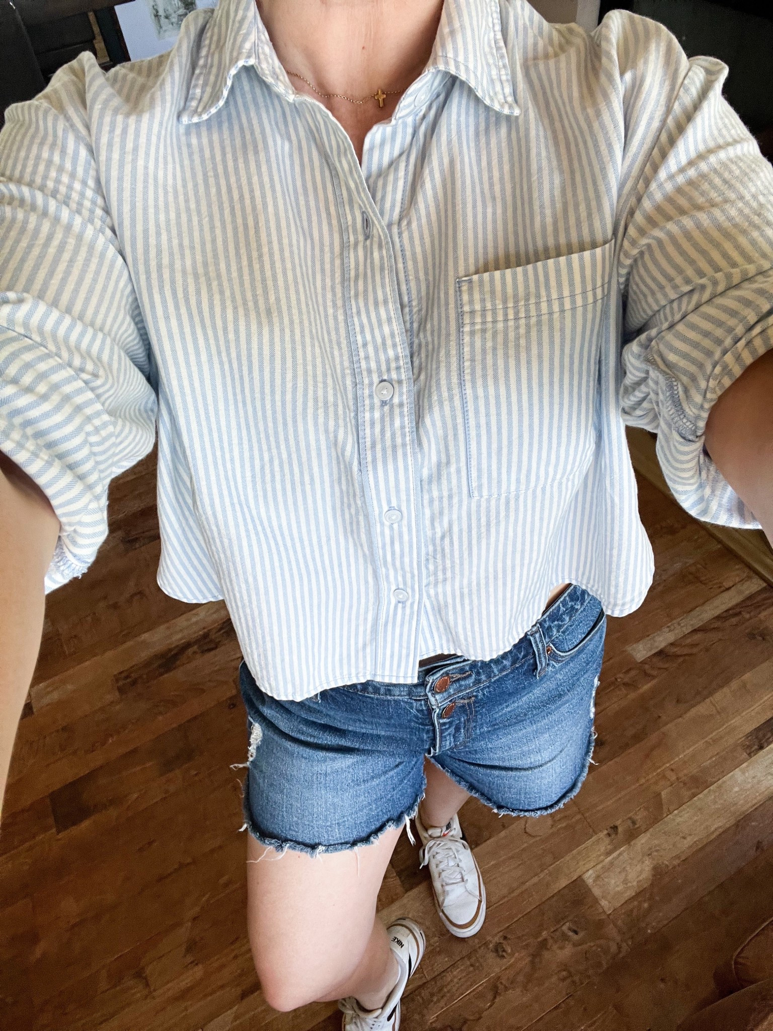 Easy outfit for school drop off or running errands. I love this crop button down shirt. I also have it in solid white. Wearing size petite medium. 

#LTKStyleTip #LTKOver40 #LTKPetite