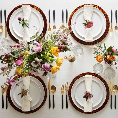 Pretty place settings for weddings, home, and beyond! 

#LTKparties #LTKGiftGuide #LTKwedding
