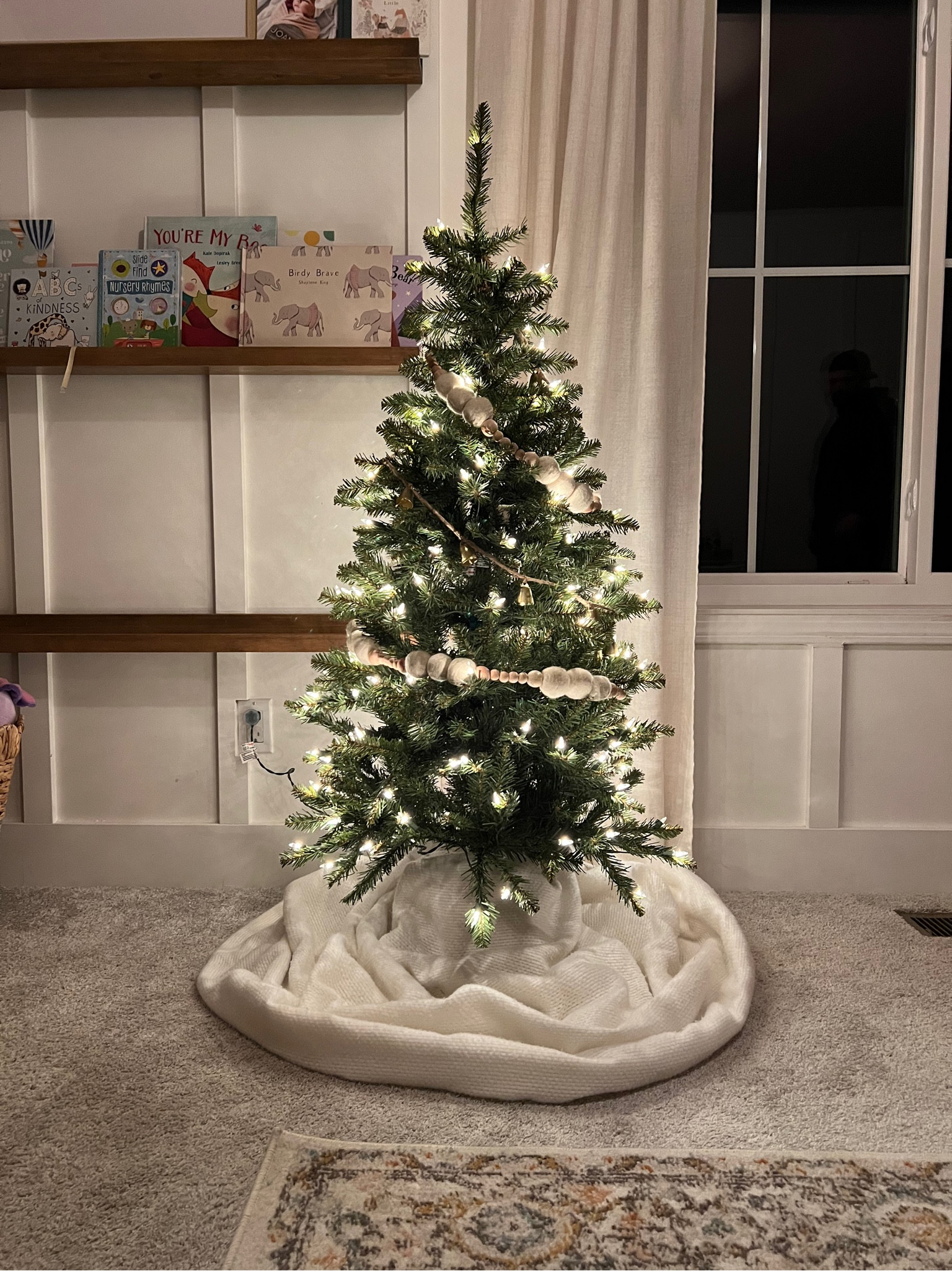 Amazon Christmas tree — perfect size for the kiddos room 💕

#LTKFindsUnder50 #LTKSeasonal #LTKHoliday