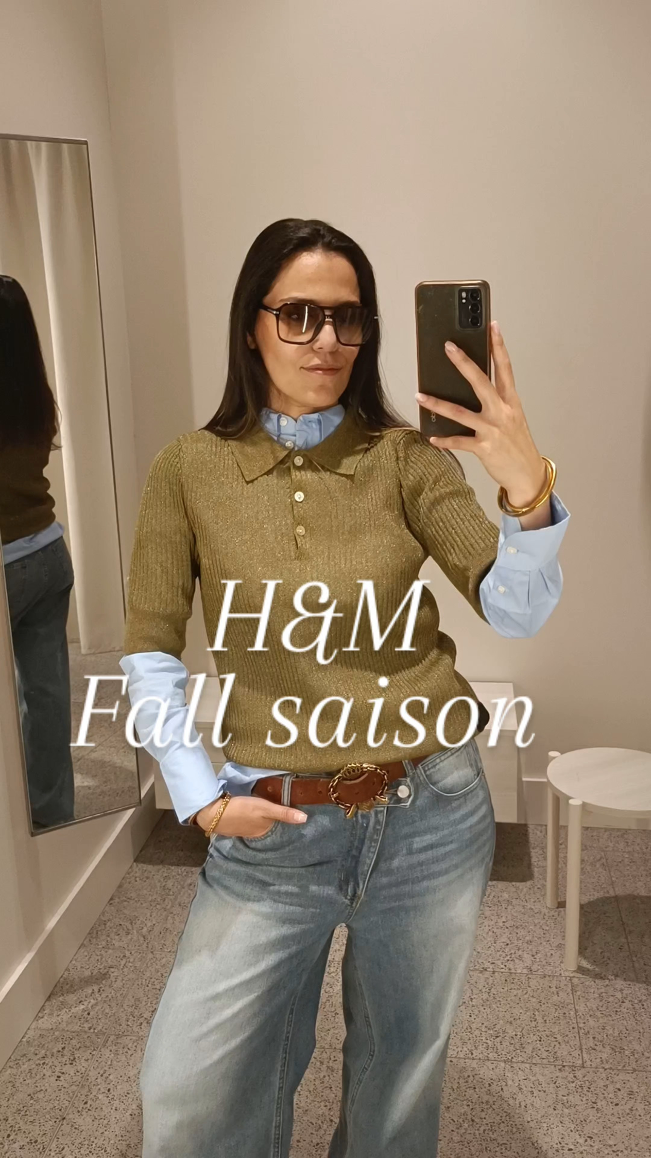 « Street chic et élégance décontractée 🍂 — chemise bleue et polo olive pailleté signés H&M, ceinture en cuir Dolce & Gabbana, lunettes Prada… le casual se fait classe, toujours. ✨ »---Hashtags optimisés :#AutumnStyle #FallFashion #OOTD #LookDuJour #FashionInspo #ChicStyle #StreetChic #CasualChic #ParisianStyle #EffortlessChic #LuxuryFashion #PradaEyewear #DolceGabbanaBelt #HMStyle #HMOutfit #FashionInfluencer #StyleInfluencer #FallVibes #ModeFemme #FashionDaily #OutfitInspo #TrendyLooks #FashionAddict #WardrobeGoals #StyleDiaries #InspoMode #LookInspo

