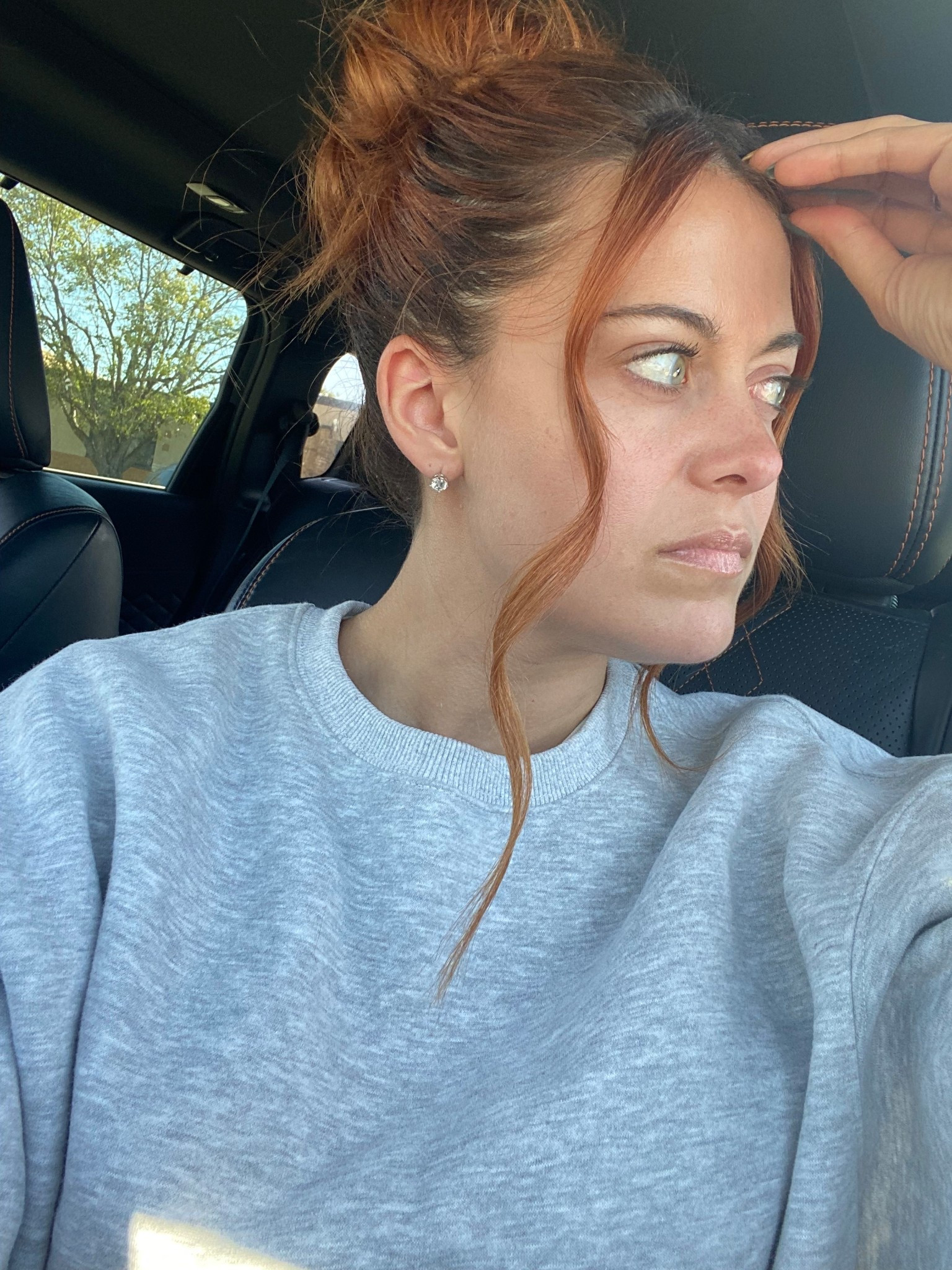 Casual Outfit, Comfortable Outfit, Crew neck, Stud Earrings 

 #LTKFindsUnder50 #LTKStyleTip