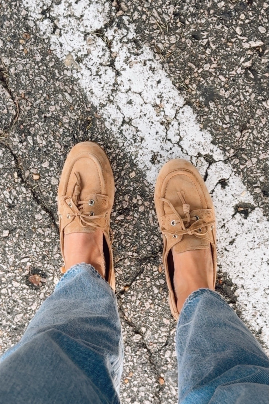 It’s loafer season…my absolute favorite season

#LTKootd #LTKTravel #LTKOver40