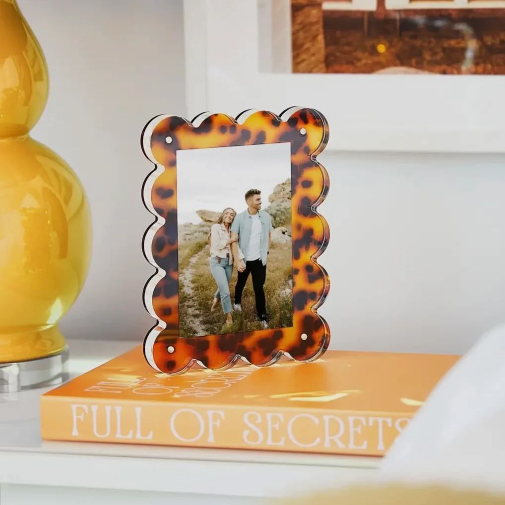 Tortoise Acrylic Scalloped Picture Frame | Sea Marie Designs