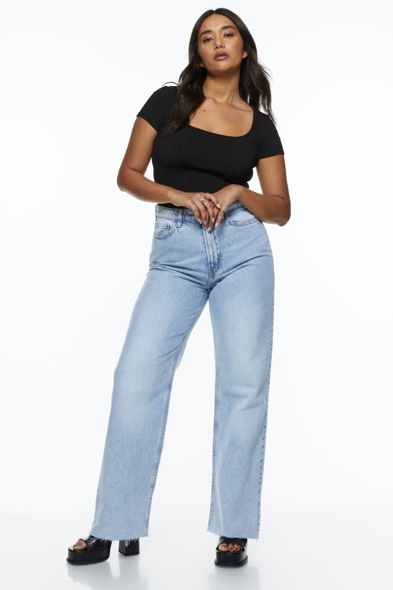 Wide Ultra High Jeans | H&M (US + CA)