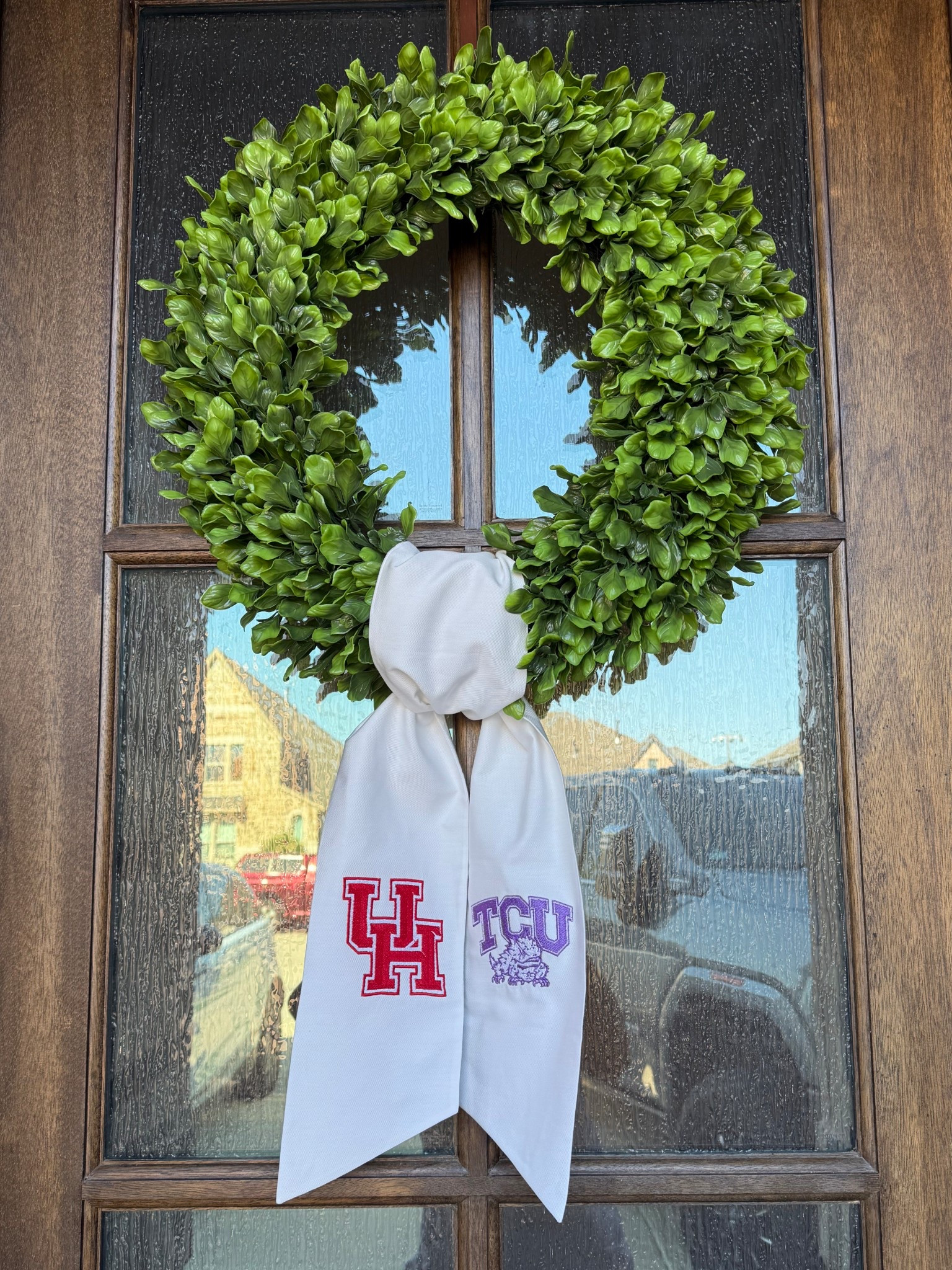 House divided wreath sash + boxwood wreath — perfect for football season 🏈

#LTKHome