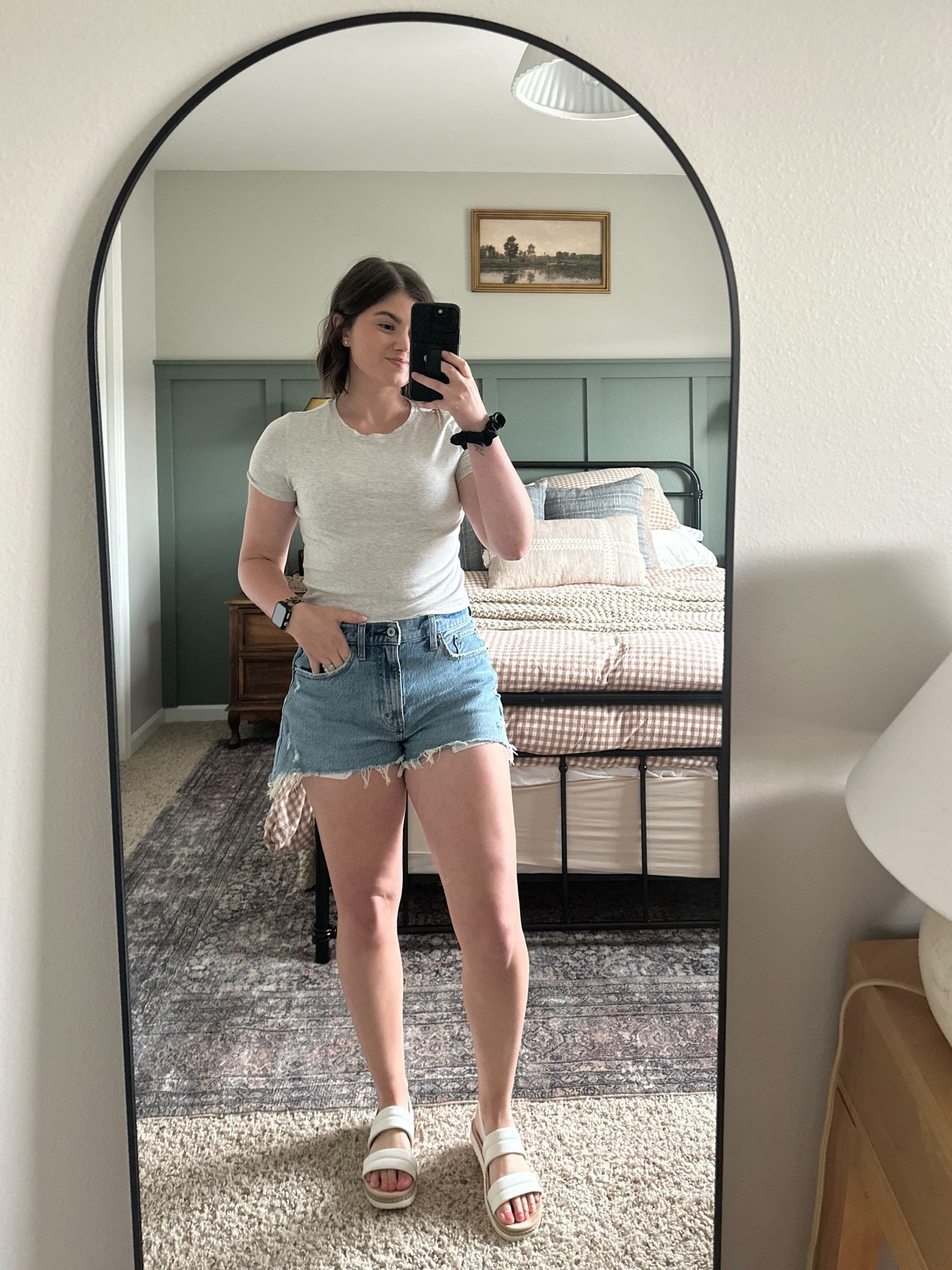 My favorite basic tees are on sale for $10 at old navy today! 

Bestee crew neck tee, Abercrombie & fitch curve love high rise mom shorts, summer outfit

#LTKootd #LTKPetite