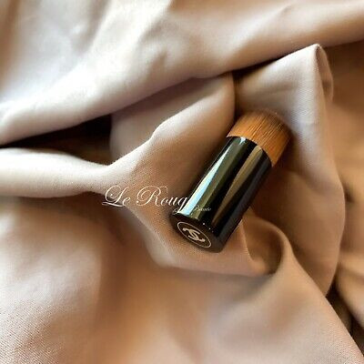 New CHANEL Les Beiges Water-Fresh Teint MINI Foundation Brush SAMPLE SIZE  | eBay | eBay US
