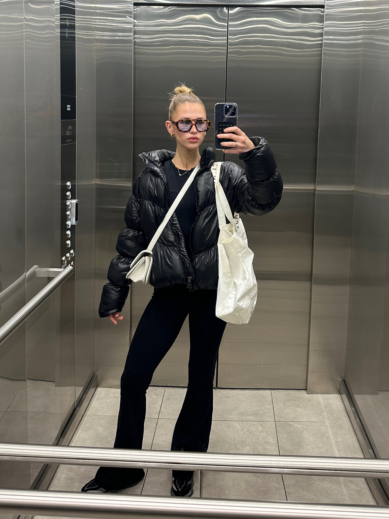 Out and about today 🖤

#LTKstyletip #LTKfitness #LTKaustralia
