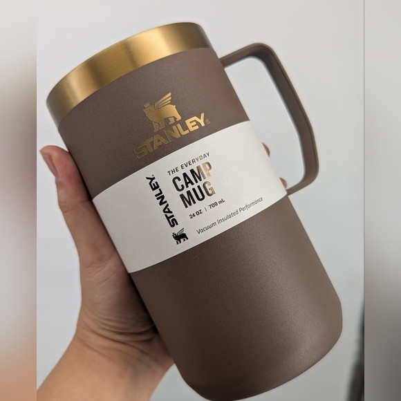 new STANLEY Stay Hot Camp coffee Mug Coffee Cup 24 OZ Espresso Fall 🍂🍁 2025 | Poshmark