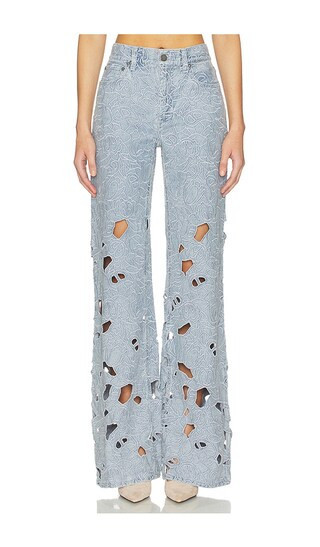 Alice + Olivia Chic Eyelet Jean in Blue. - size 25 | Revolve Clothing (Global)