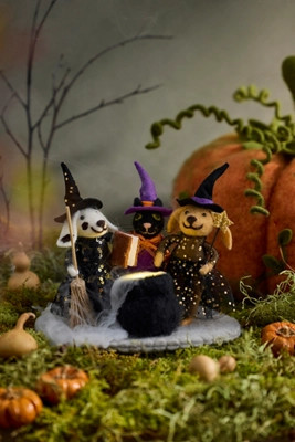 Terrain Cauldron Witches Illuminated Felt Critter Scene | Anthropologie (US)