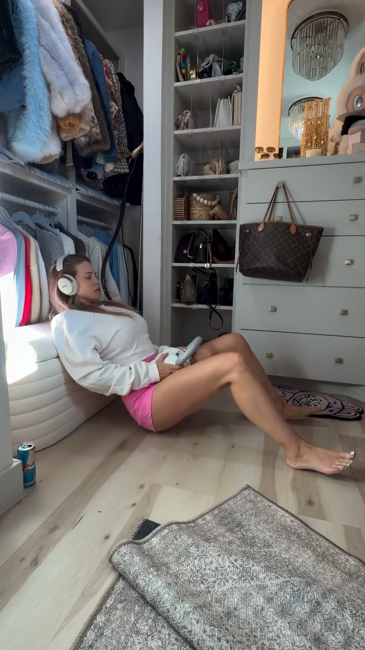 Monday morning vlog 🌼

#LTKmomlife #LTKmorningroutine #LTKvlog