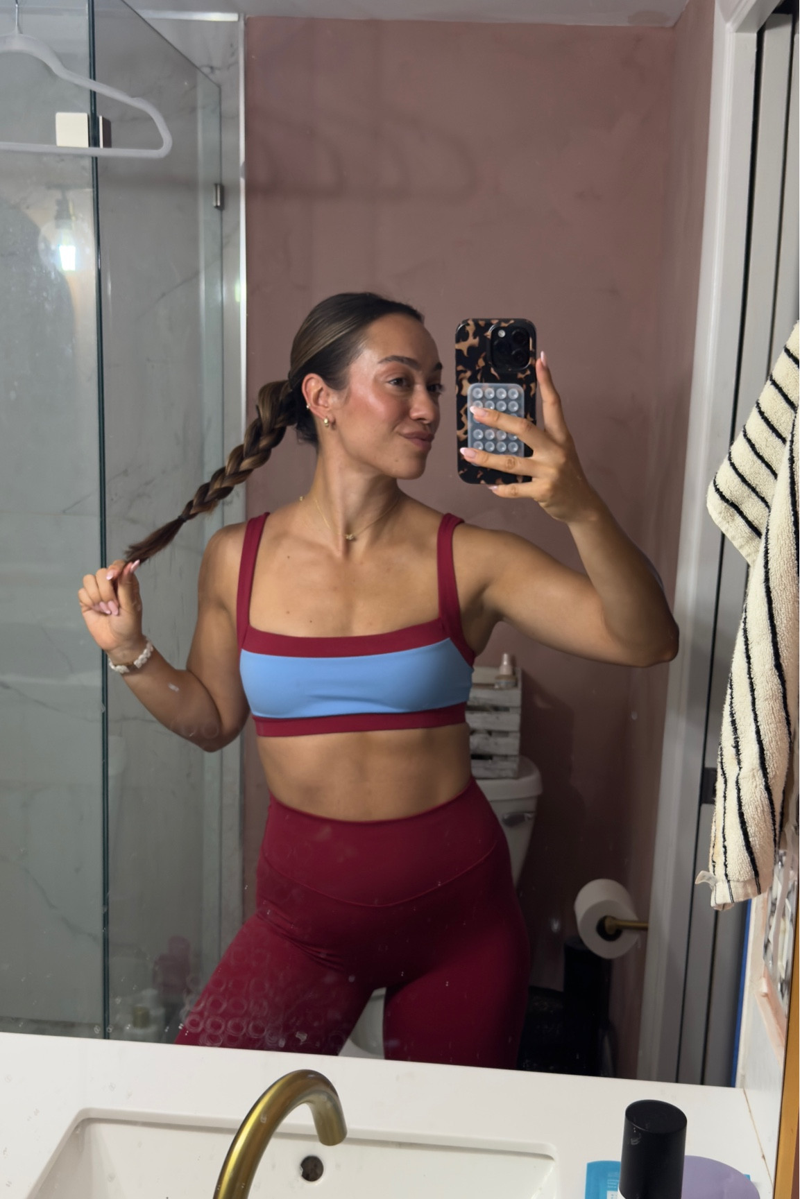 New activewear set from form! This is my first time trying their activewear and I’m obsessed with the color blocking. Sizing is true to size - I’m wearing a small in the top and leggings 🩵

This is the perfect Pilates outfit 

#LTKselfcare #LTKActive #LTKfitnessgoals