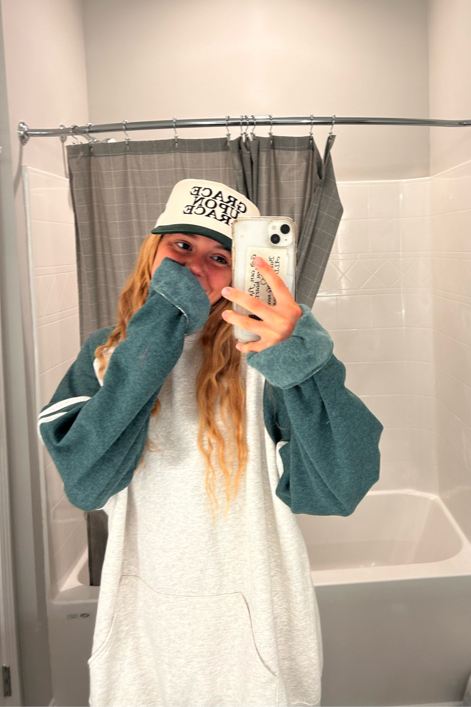 Oversized hoodie

#LTKFallSale #LTKHome #LTKTravel