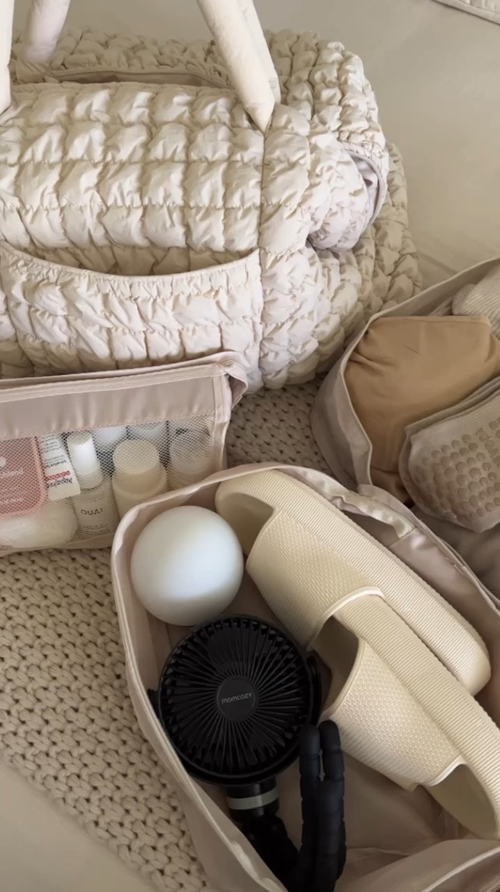 What’s in my hospital bag 💼 

#LTKItBag #LTKBaby #LTKKids