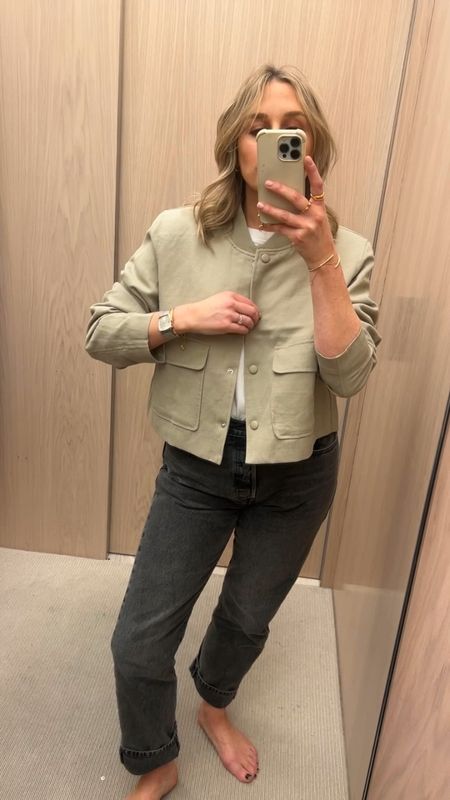 Come shopping with me to H&M

Spring style
Summer style
Wedding guest
Occasion dress
Summer dresses
Maxi dresses
Bomber jacket
Denim jacket

Wearing a S in the khaki bomber
A L in the white shirt and red dress and 14 in the baggy light blue jeans and a 12 in everything else


#LTKeurope #LTKSeasonal #LTKstyletip