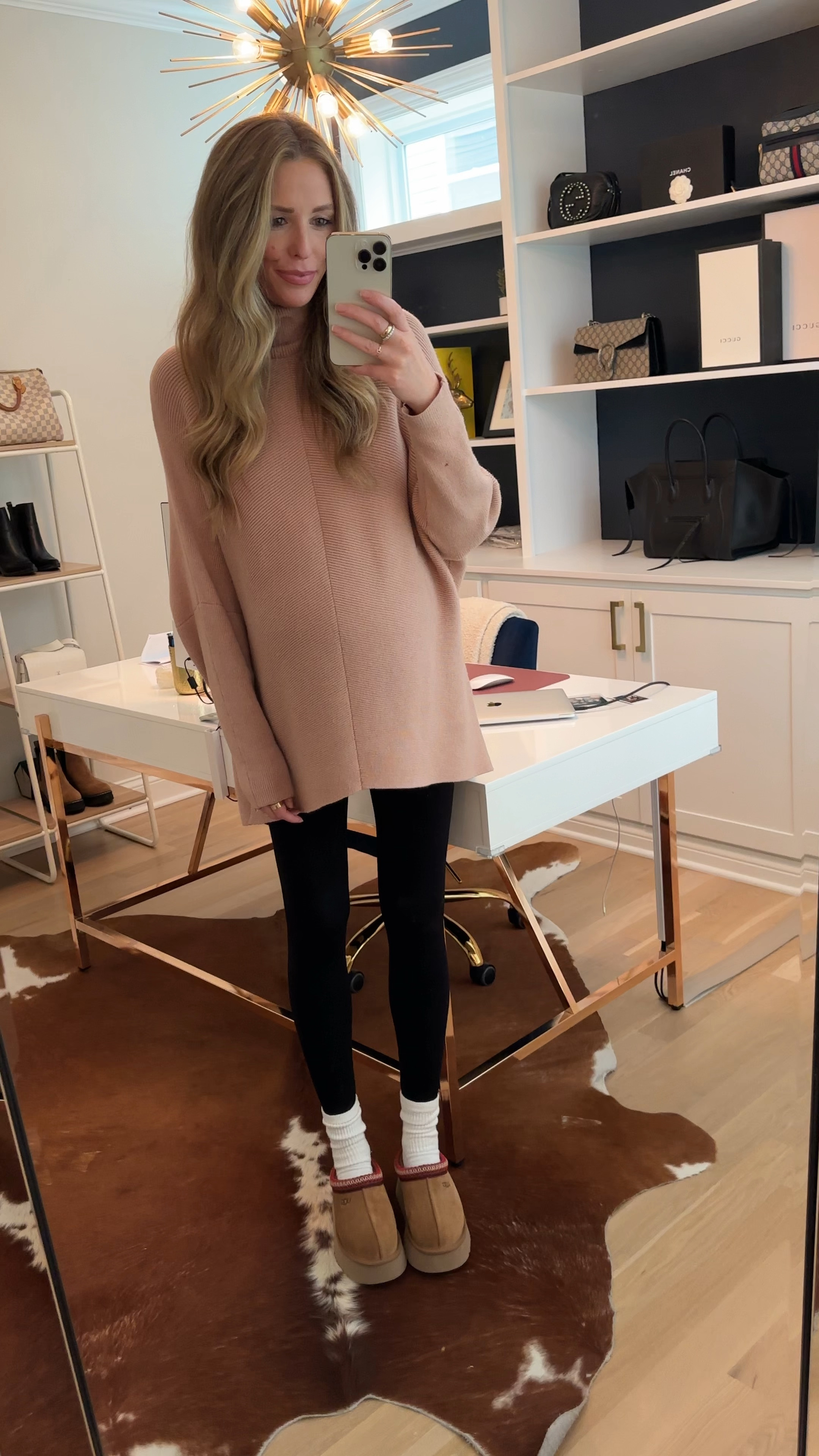 Fall fashion / fall outfits / maternity outfit / Ugg tazz slippers 

Small in the sweater and leggings. Slippers fit true to size. If you’re a half size, size up 


#LTKbump #LTKfindsunder100 #LTKshoecrush