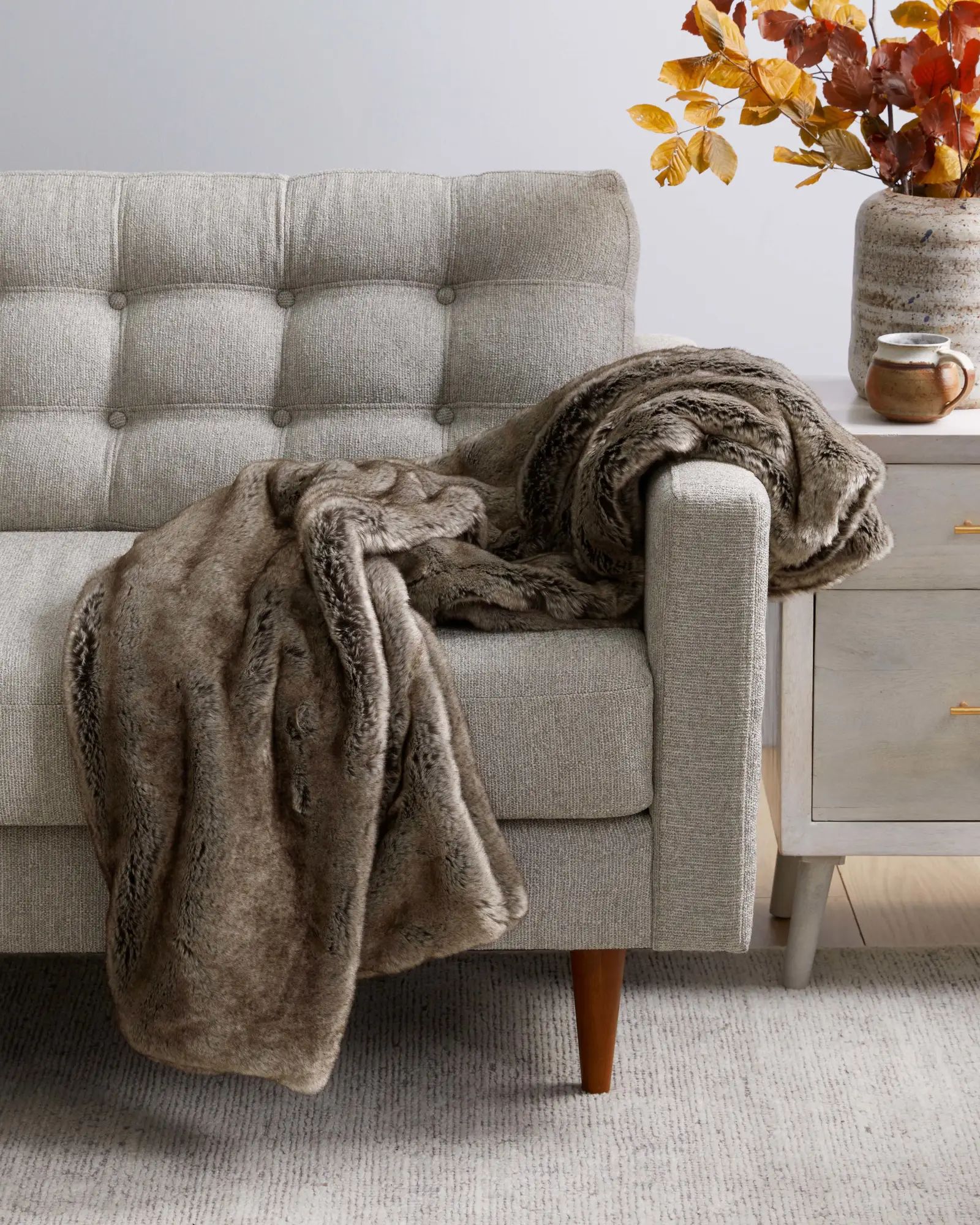 Luxe Faux Fur Throw | Quince