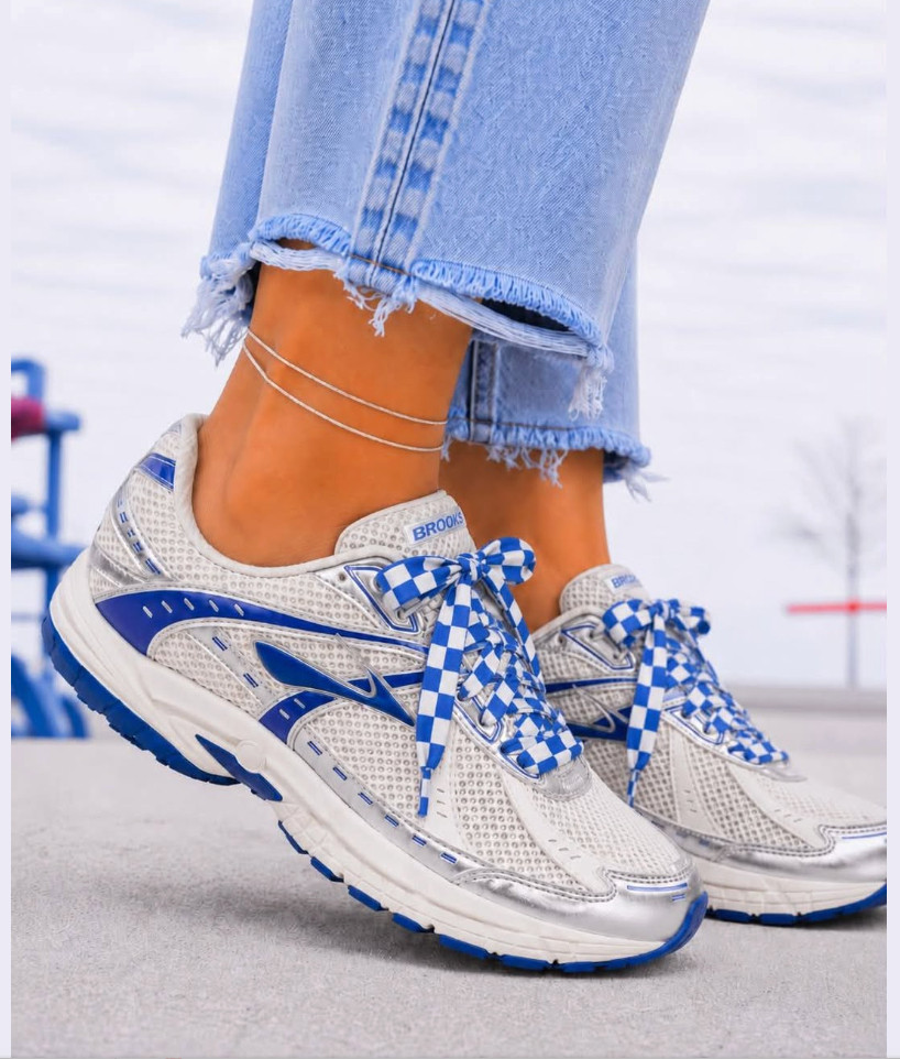 🚨 STOP SCROLLING, GAME DAY MOMS! 💙👟

Brooks just dropped this ROYAL BLUE color… and I am OBSESSED. 🤩💙


If you’re looking for the perfect game day sneaker, this is IT. Add a pair of cute checkerboard shoelaces, and they’re going to be the cutest shoes at the ballpark. ⚾💙🤍


They’re lightweight, insanely comfortable, and perfect for those long tournament weekends when you’re on your feet all day.

💙 Comment “ROYAL” and I’ll send you the link!


Trust me… these are going to sell FAST. 🏃‍♀️💨

#LTKdayinmylife #LTKgrwm #LTKootd