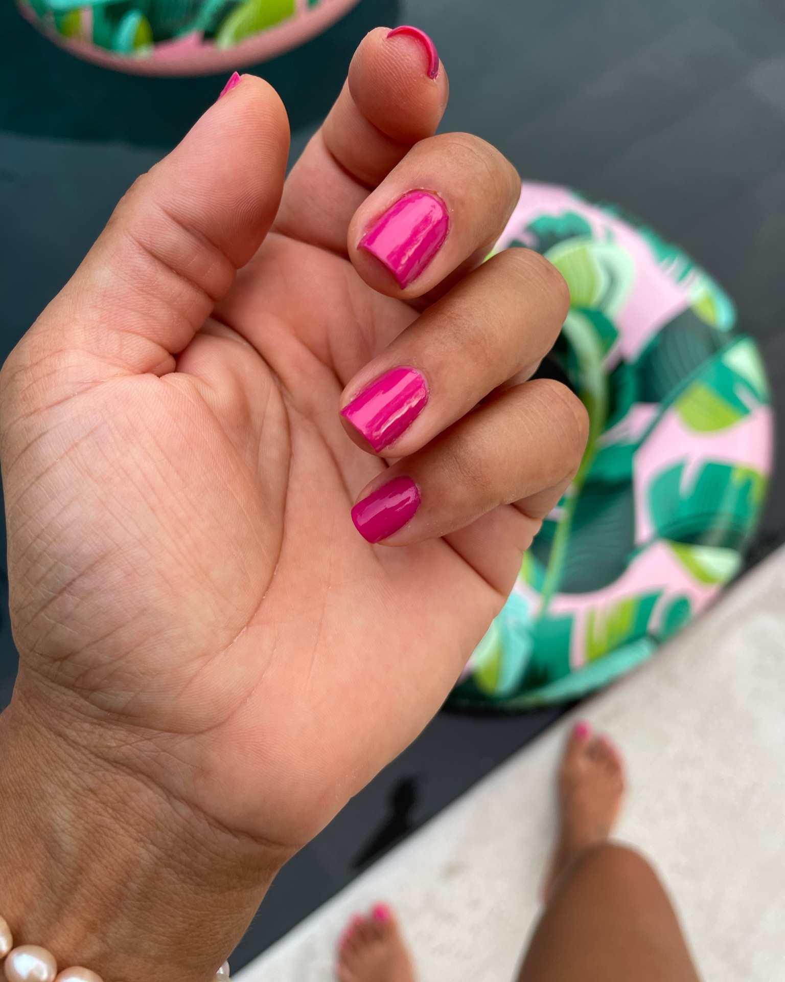 Summer nails 

#LTKBeauty #LTKSaleAlert