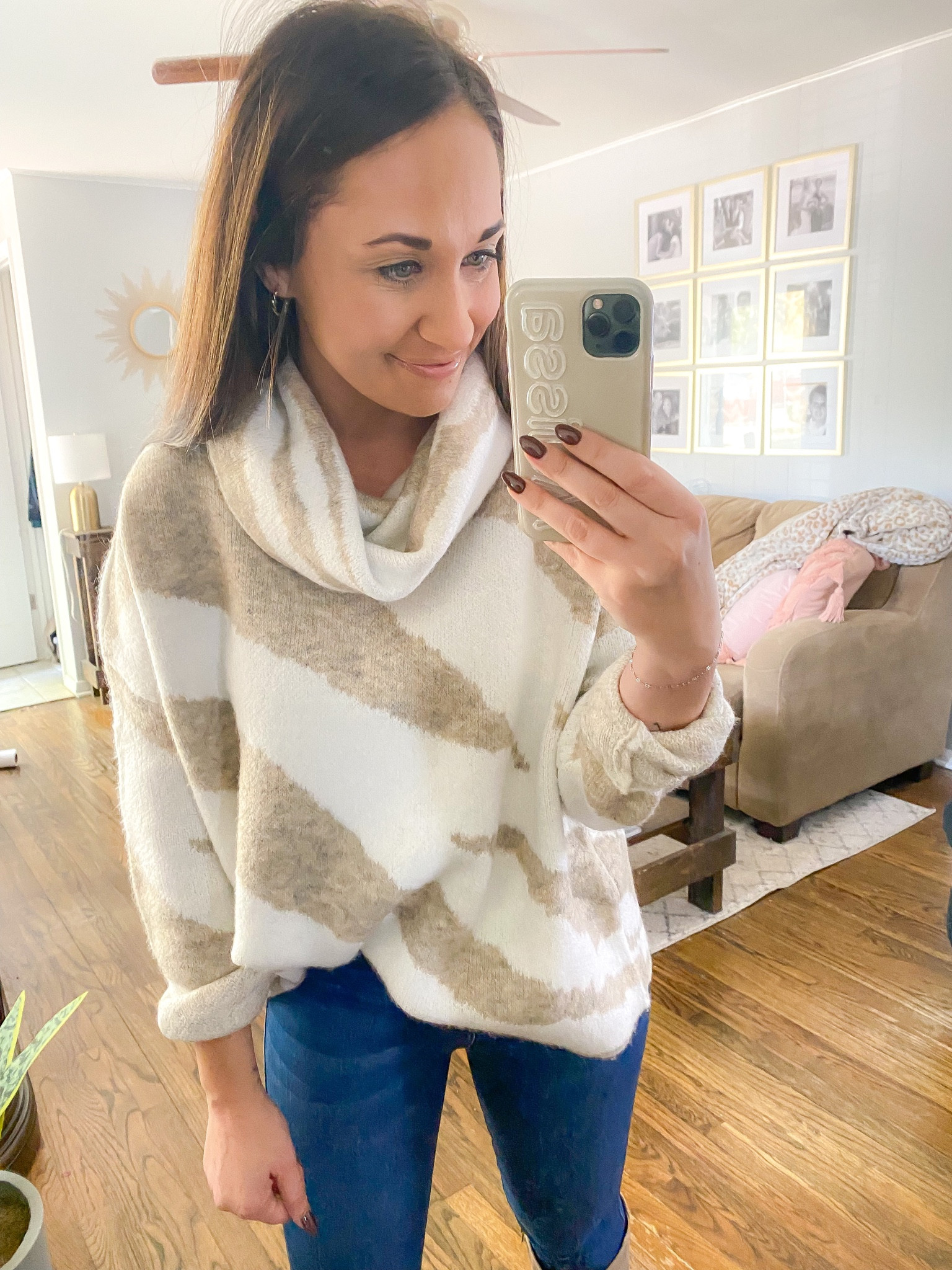 Walmart turtleneck 

#LTKsalealert #LTKunder50 #LTKstyletip