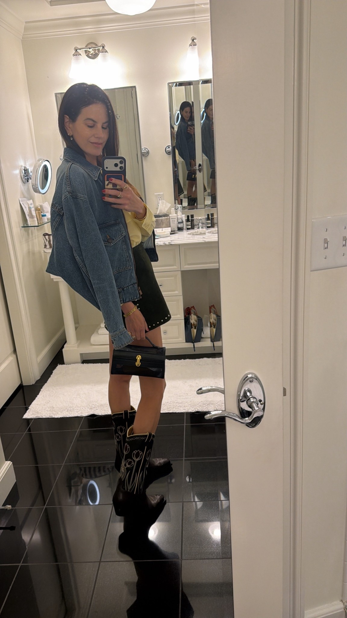 What I wore in South Carolina! My boots are sold out but I linked similar ones !

Women’s fashion, spring fashion, spring style, spring outfits, spring outfit inspo, spring outfit ideas, trendy fashion, chic style, mom fashion, mom style, Miami fashion, Miami outfit inspo, south Carolina outfit inspo, South Carolina outfit ideas, travel outfits 




#LTKOver40 #LTKootd #LTKMidsize