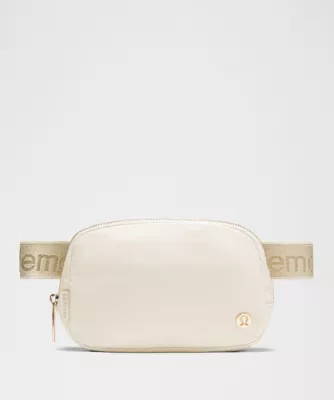 Everywhere Belt Bag 1L   Metallic Wordmark | lululemon (AU)