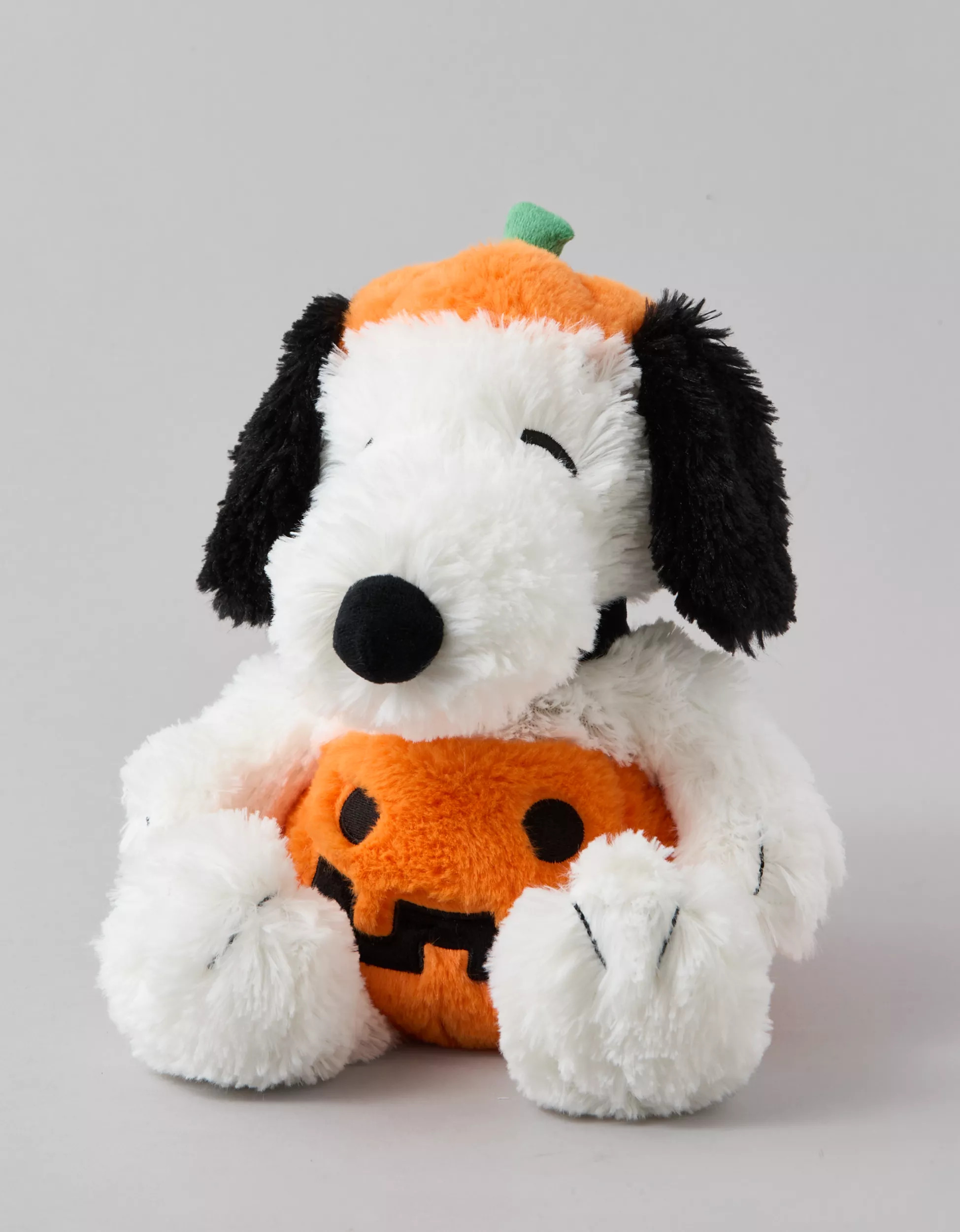 Warmies Jack-O-Lantern Snoopy | American Eagle Outfitters (US & CA)
