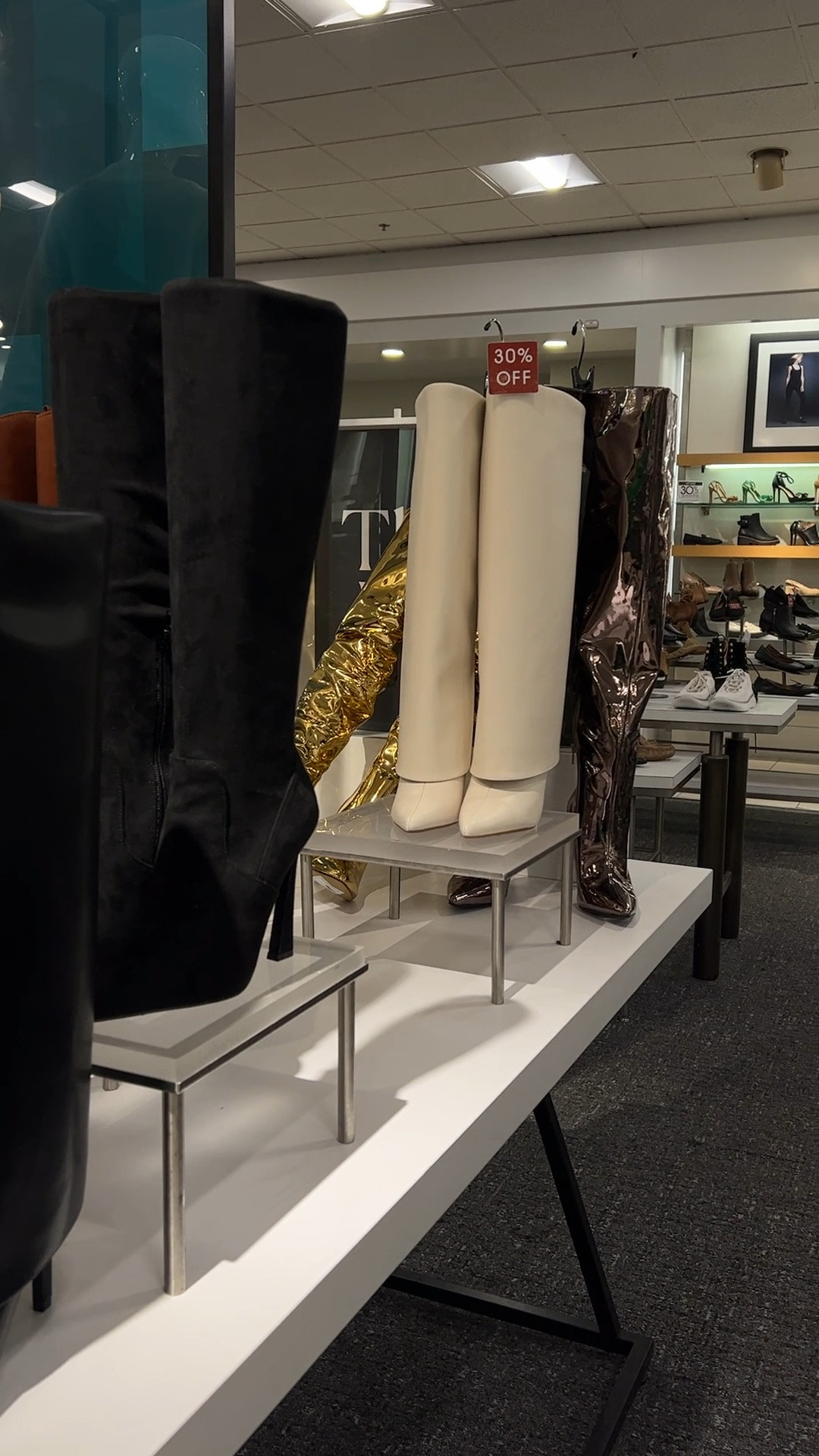 Fold over fall boots 

#LTKshoecrush