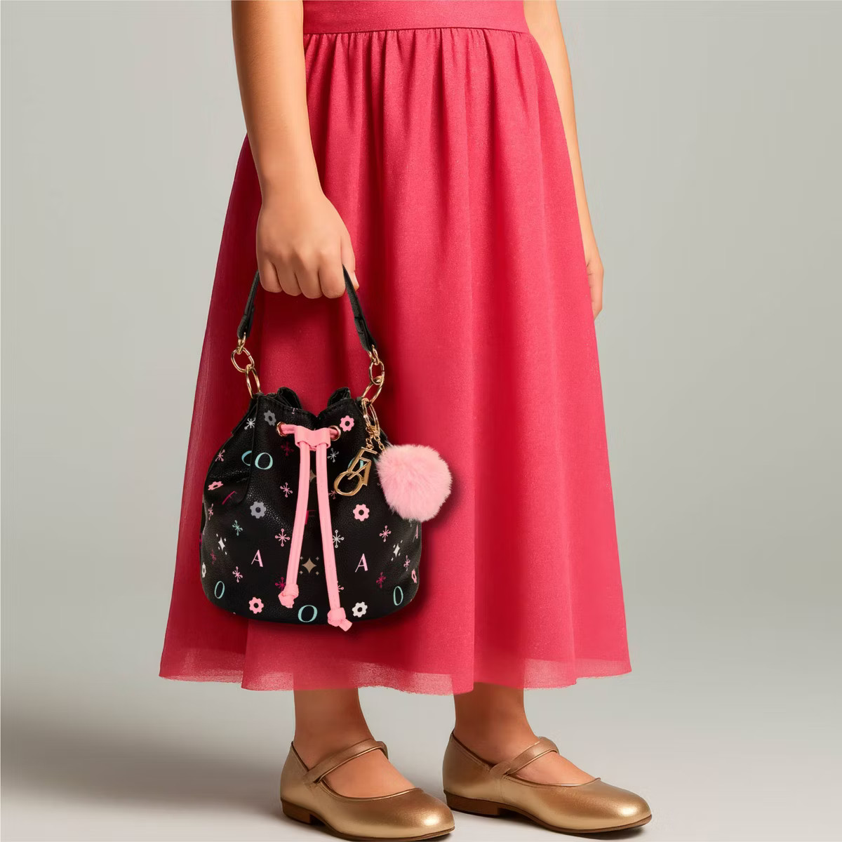 FAO Schwarz Prince St. Bucket Bag | Target