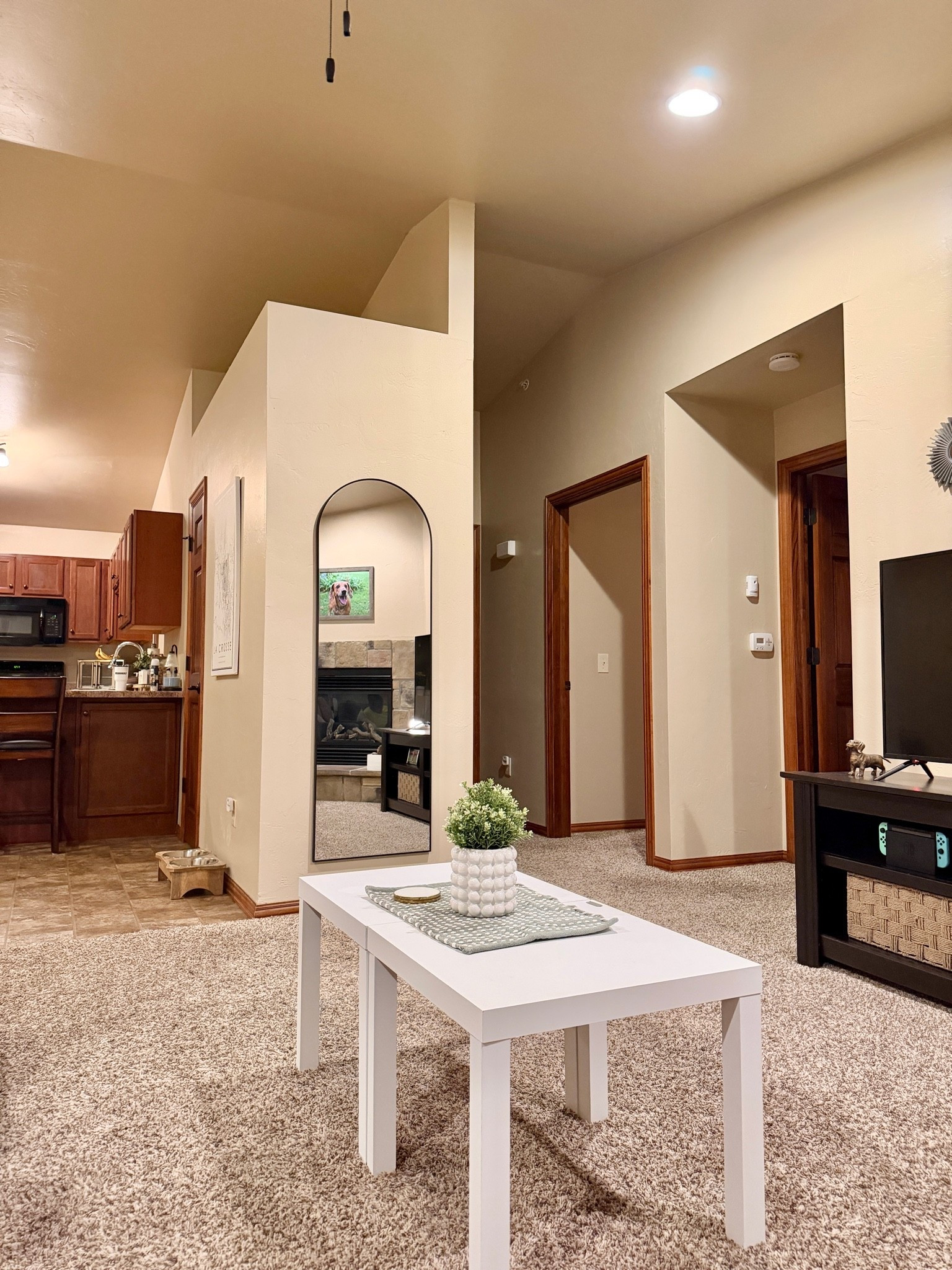 SALE: Black Arched Mirror from Amazon

64in x 21in on sale right now for for $48.95!

#LTKHome #LTKSaleAlert