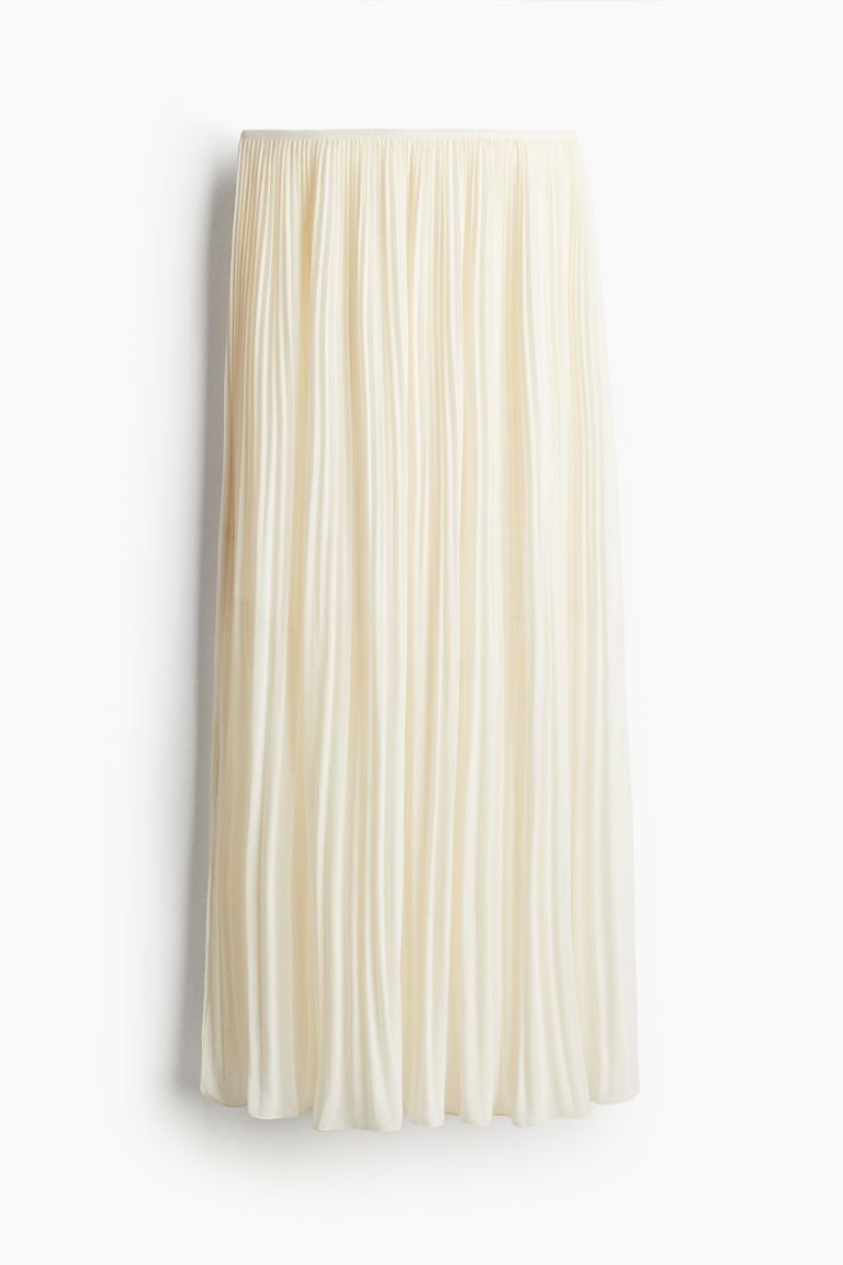 Pleated chiffon skirt - Regular waist - Long - Cream - Ladies | H&M GB | H&M (UK, MY, IN, SG, PH, TW, HK)