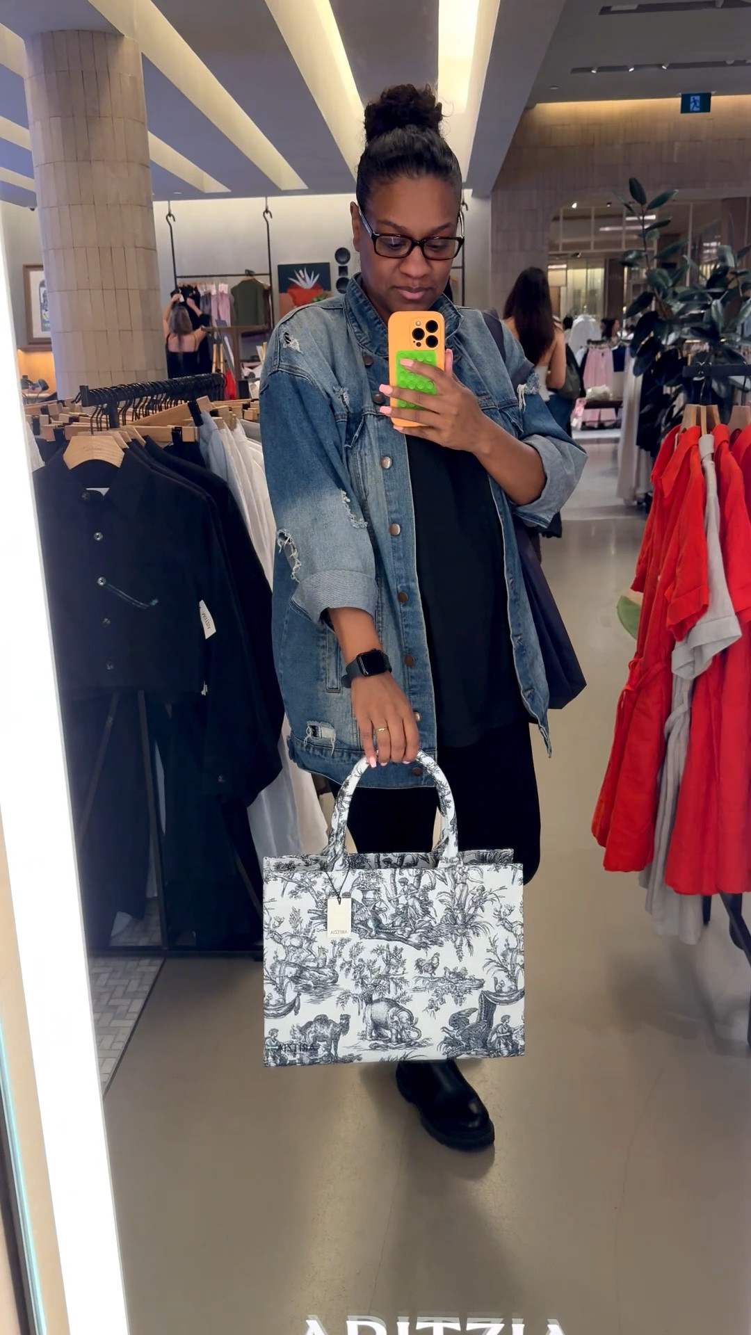 Aritzia TNA everyday tote bag, Aritzia weekend tote bag, Aritzia tote bag with zipper, Best tote bags from Aritzia, Aritzia work tote bag, Aritzia oversized tote, Aritzia favorite item 


#LTKbag #LTKcanada #LTKstyletip