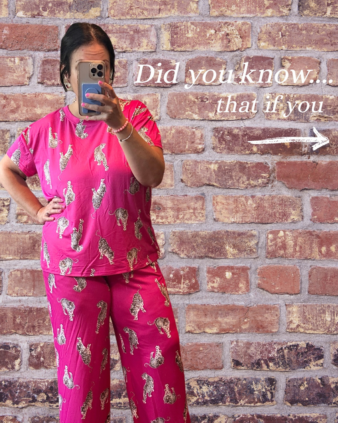 It’s kinda true 🤣📚

I’m in the XL 

[I’ve also attached some of my favorites 2025 reads for you!]

#LTKMidsize #LTKOver40 #LTKFindsUnder50