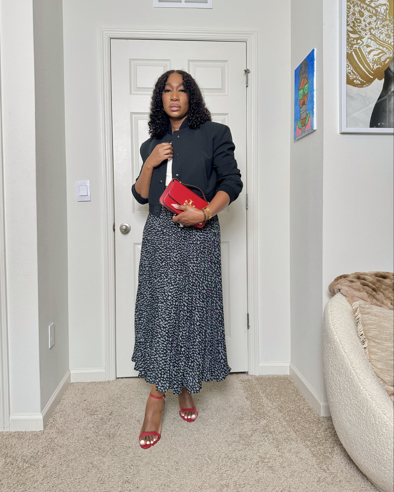 Fall Fashion… 
Love the combination of this bomber jacket and pleated skirt. Added a pop of color to jazz up the look
•bomber jacket is old so I’m linking a similar one
•skirt is sold out linking similar


#LTKSeasonal #LTKStyleTip #LTKOver40