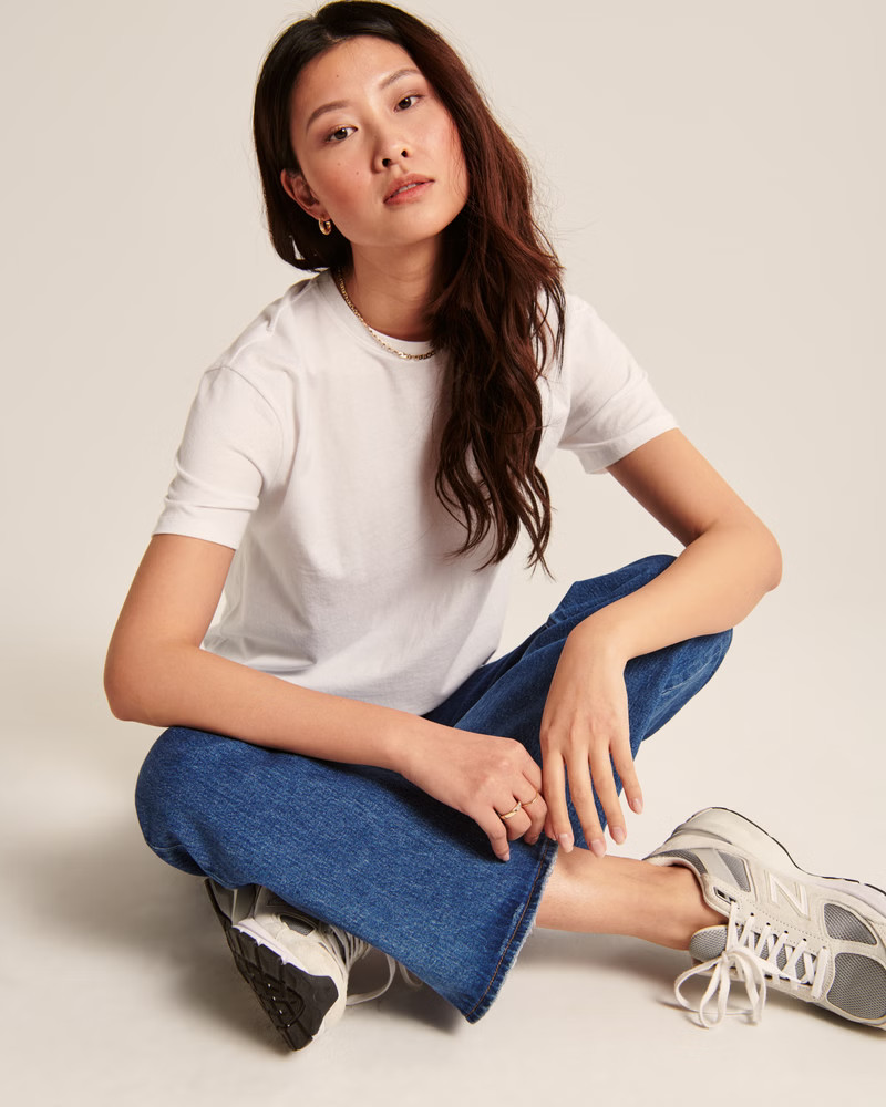 Women's Crewneck Tee | Women's Tops | Abercrombie.com | Abercrombie & Fitch (US)