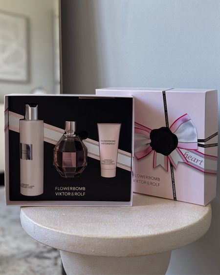 Flowerbomb by Viktor and Rolf. Treat the wonderful mothers in your life to this for Mother's Day at @Macy's


#LTKBeauty #LTKGiftGuide