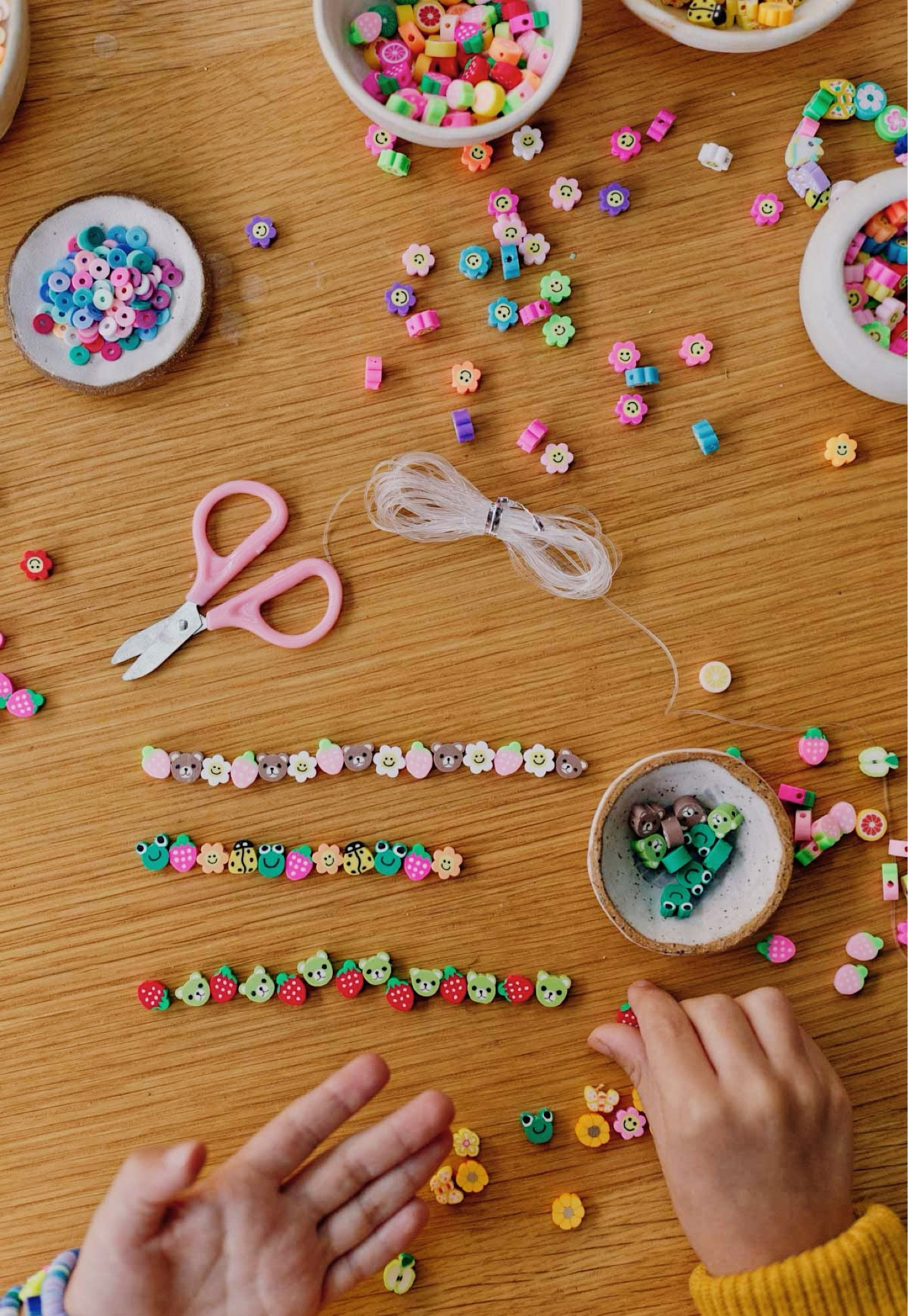 Making clay beaded bracelets - kids DIY - craft idea - making things - craft party

#LTKfamily #LTKkids #LTKparties