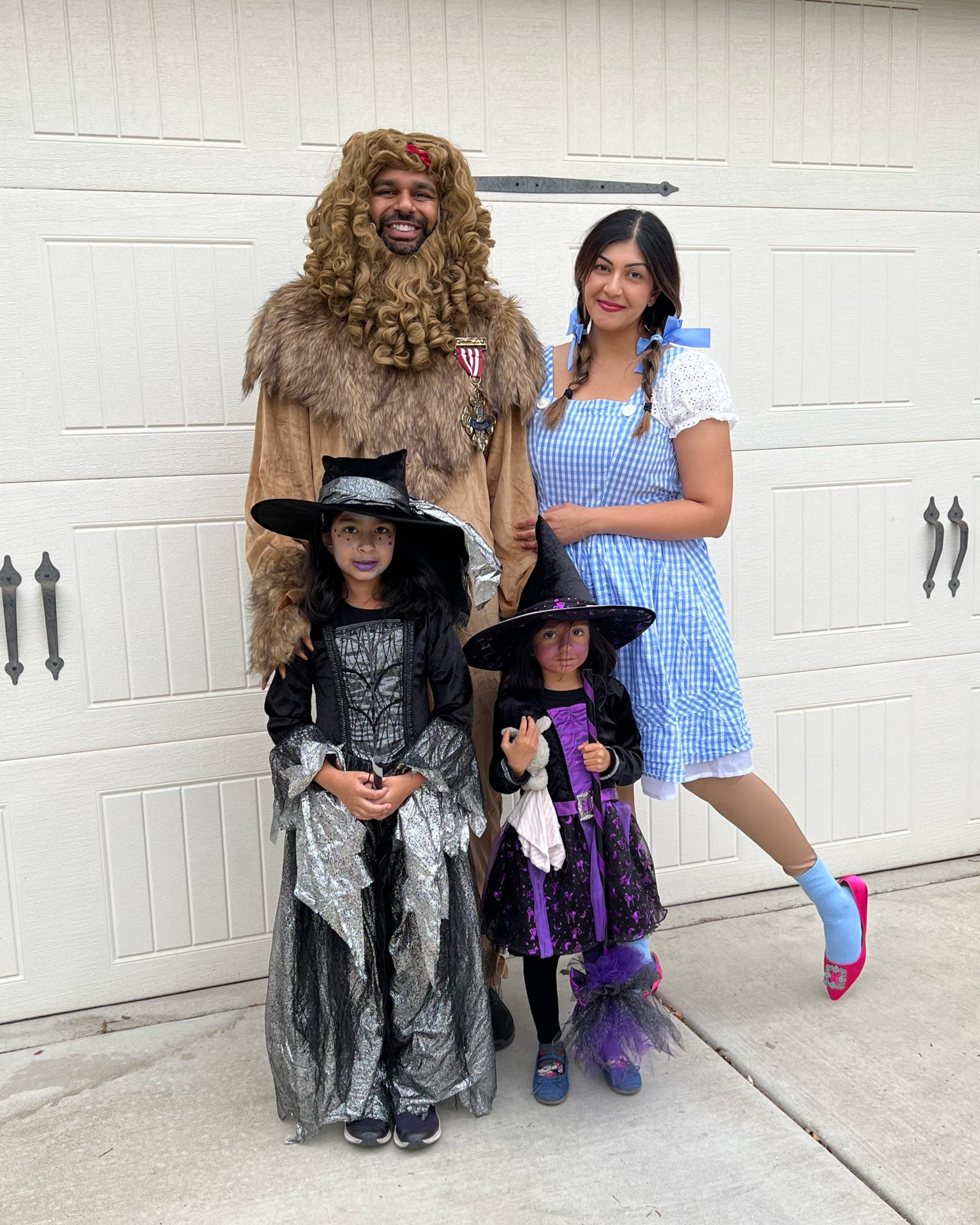 Family Halloween costume! We dressed up as Wizard of Oz! The girls were the Wicked Witch of the west and east, I was Dorthy and my husband was the Lion.
We even won a dress up competition!!

#halloween #halloweencostume #falldecor #familyphotos #familycoordinating

#LTKHalloween #LTKfamily #LTKparties