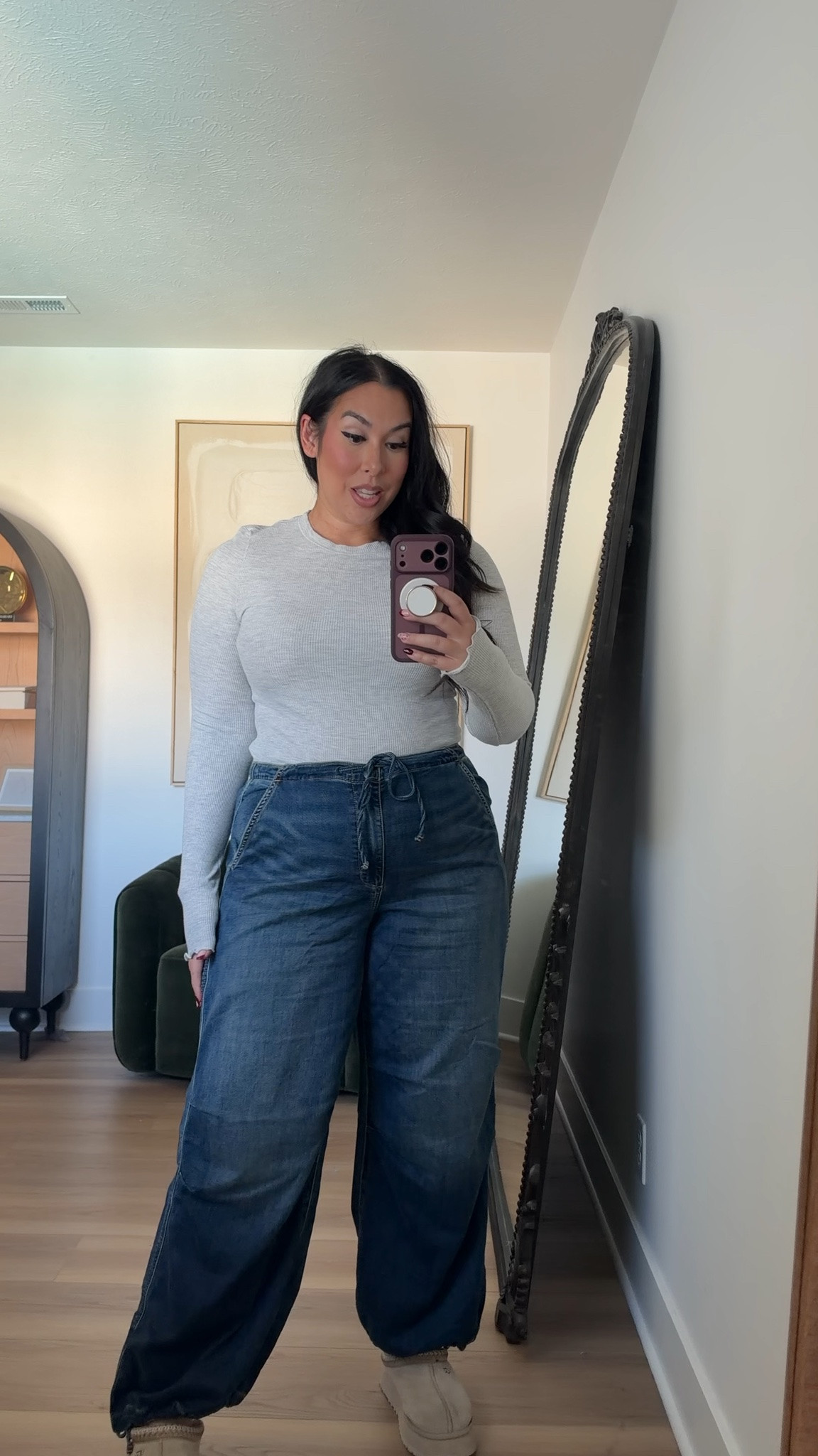 These jeans are a new baggy balloon style, but they're so soft and stretchy! They feel like a sweatpant & love it paired with a good fall basic. Also, American Eagle is having 40% off all jeans from now until Monday! Wearing an XL on the bottom and a L on top. Midsize, midsize fashion, fall fashion, fall, american eagle 

 #LTKSeasonal #LTKSaleAlert #LTKMidsize