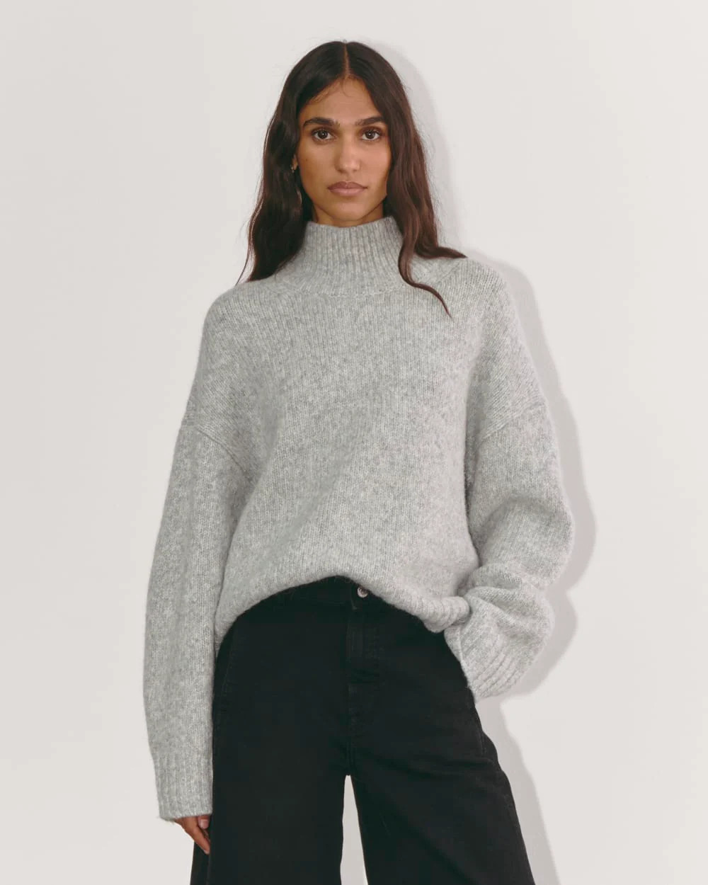 Everlane Cloud Oversized Turtleneck Sweater | Heather Grey | Small | Everlane