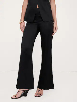 Mid-Rise Kick-Flare Satin Ankle Pant | Banana Republic (US)