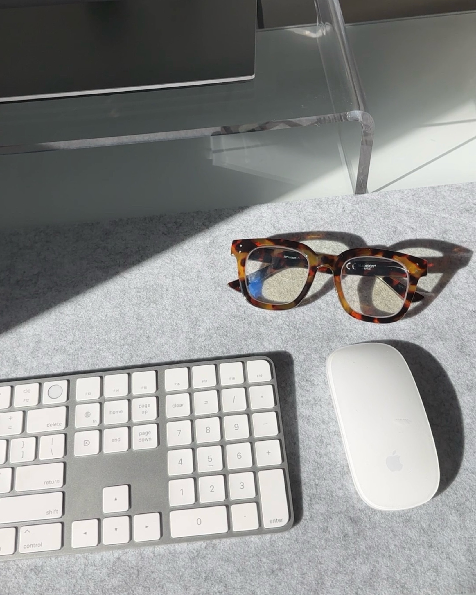 wfh hack: oversized blue light glasses 🤓 

#LTKworkwear #LTKSeasonal #LTKfindsunder50