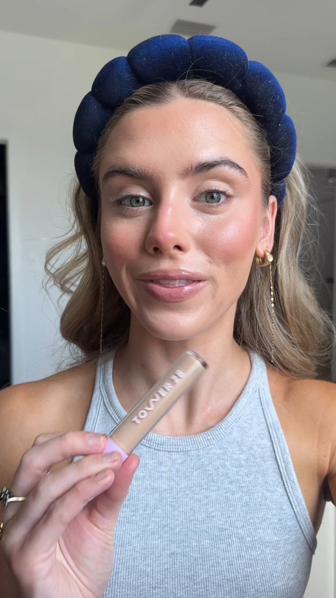 What it is: A non-comedogenic concealer with 18-hr long wear and 48-hr hydration that glides on like a serum with medium-buildable coverage for dark circles, redness, and blemishes, and is safe for sensitive skin. @Sephora       @Kohl's   
@credobeauty

#LTKgrwm #LTKselfcare #LTKBeauty