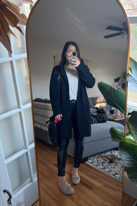 It’s cold enough for my leather pants to come out! 

These are the curve love skinny vegan leather pants from Abercrombie, but last years version. Not sure if the new version fits the same, but they also added many other cuts that I linked below!
