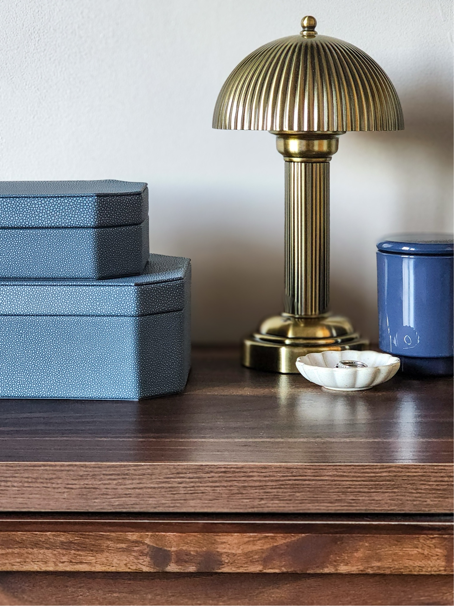 The only winter blues I want to chase. 💙💙💙

Faux blue shagreen trinket boxes, fluted metal rechargeable library table lamp in brass, introvert blue candle, and a fluted vintage cream ceramic trinket dish on top of our modern faux walnut dresser.

#LTKHome