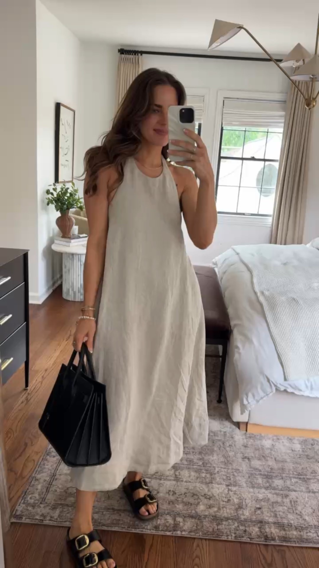 Simple habits that improve my days as a work from home mom of two. They are all high quality, everyday pieces via @havenwellwithin that you can style multiple ways & that will last you for years. I love how effortless they are! I’ve been finding so many great things here. From pajamas & robes to loungewear to easy sets & dresses– they truly have it all. Plus all tops are currently 25% off on their site! 

Robe XS
Stripe Top XS
Stripe Shorts XS
Linen Top XS
Silk Cargo Pants XS
Linen Dress XXS