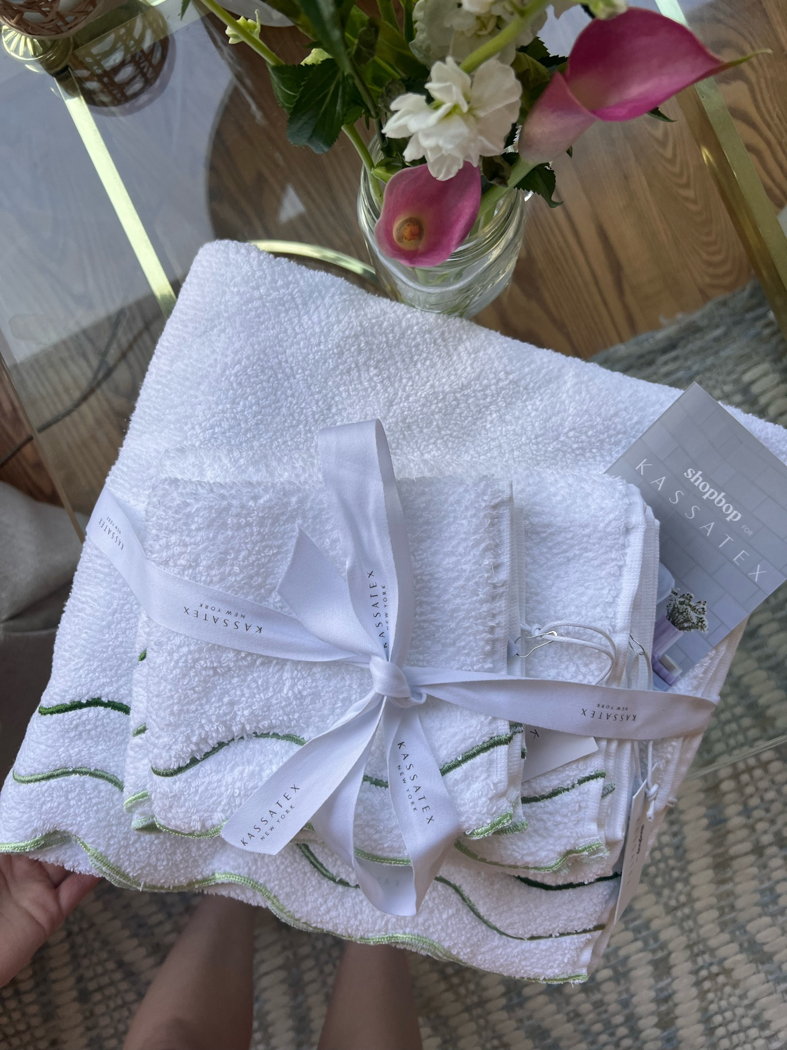 Kassatax Shopbop collab / towels / summer towels / bath towels / plush towels / green scallop 

#LTKbeauty #LTKhome #LTKFind